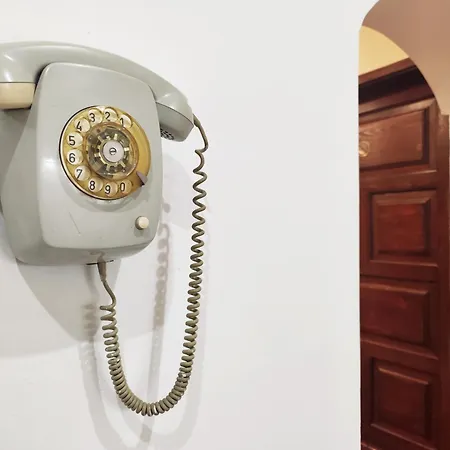 Center Obi-one شقة *